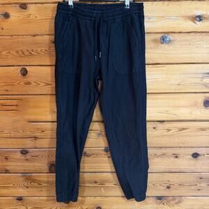Athleta Farallon Jogger black Size 4